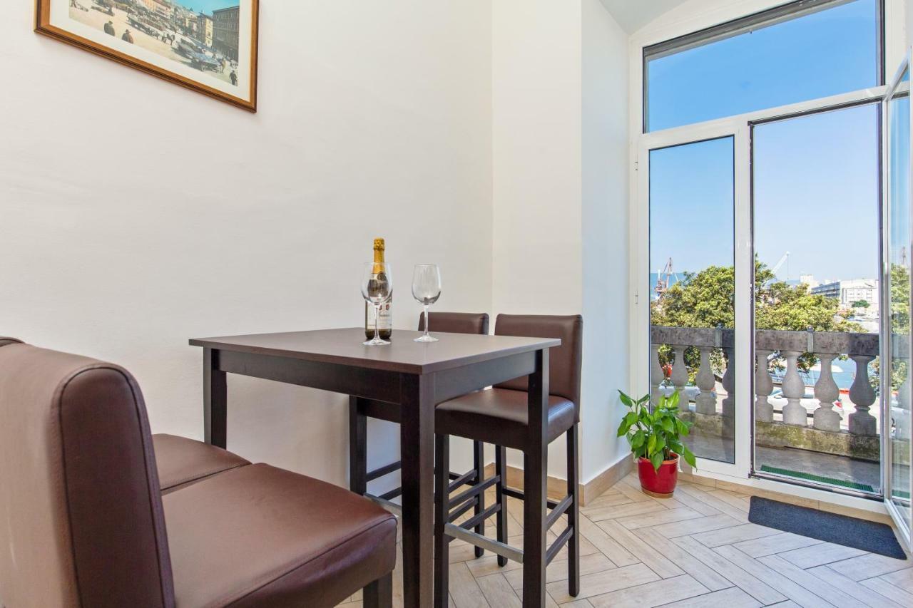 Apartment Mia 리예카 외부 사진