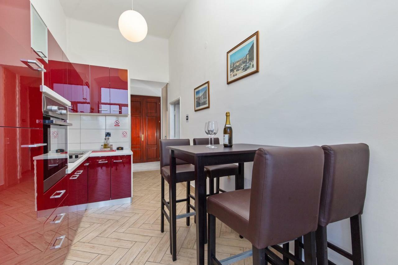Apartment Mia 리예카 외부 사진